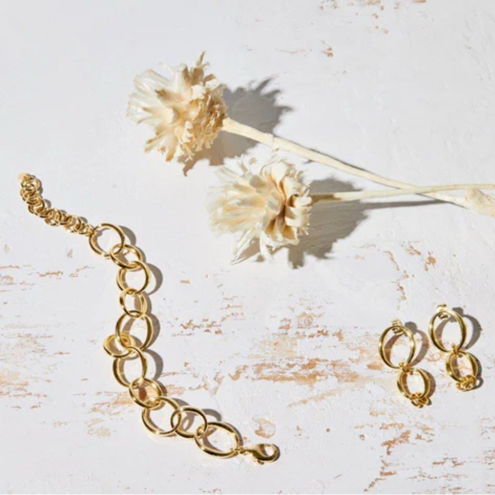 BaYou With Love NWT Set of Oval Chain Bracelet & Earrings 14k Plate Gold Link